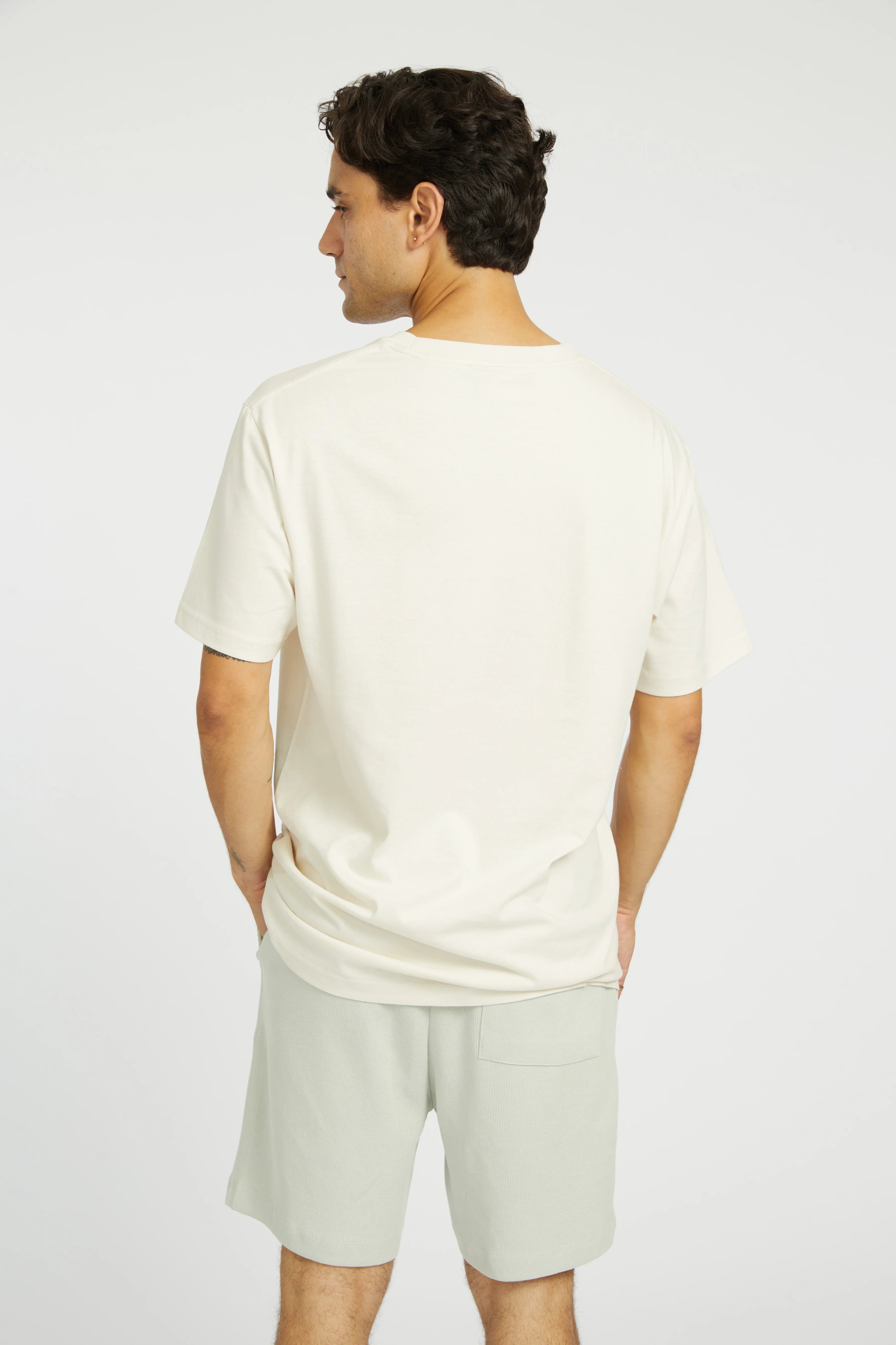 Signature Mid Tee - Unisex